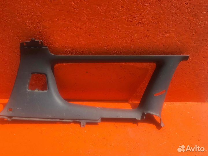 Обшивка багажника Toyota Camry