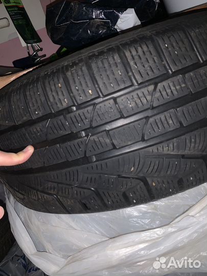 Pirelli Winter Sottozero 225/50 R17 94S