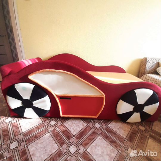 Детская кровать от 3 лет машинка