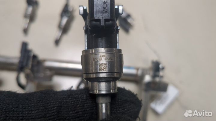 Форсунка топливная Volvo S60 2018