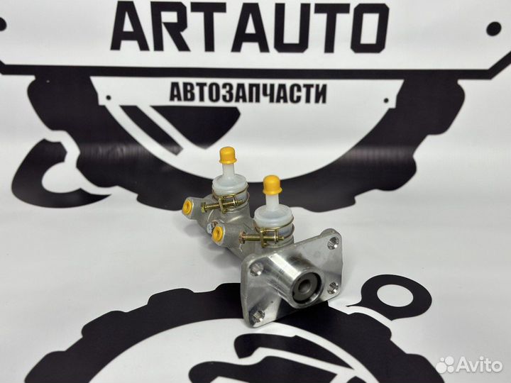 Главный тормозной цилиндр Isuzu NPR NPS