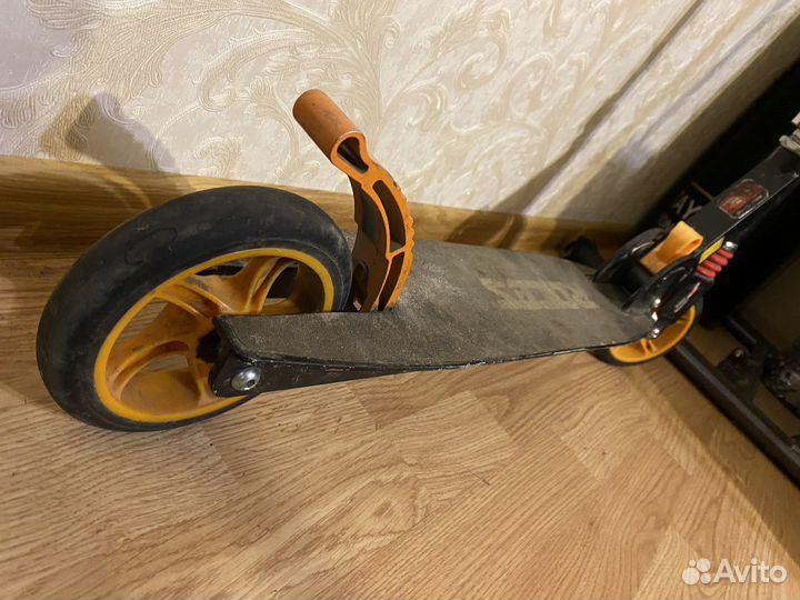 Самокат складной двухколесный Roces