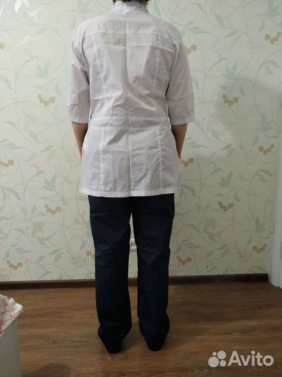 Медицинский костюм женский 48