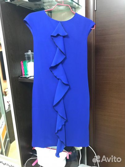 Платье на подкладке васильковое брендовое
