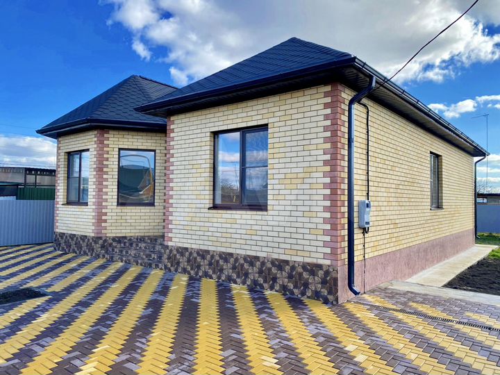 Дом 139 м² на участке 5 сот.