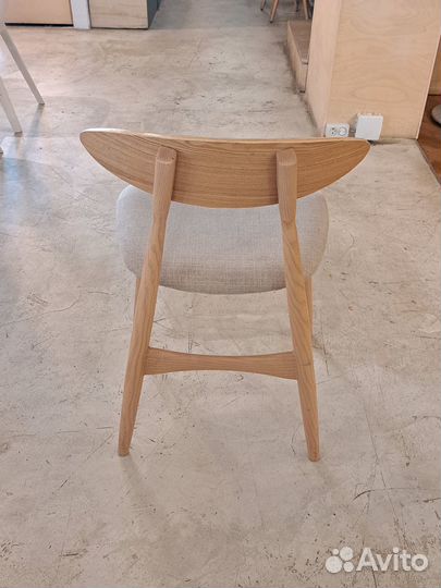 Стул с мягкой сидушкой