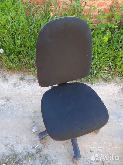 Компьютерное кресло