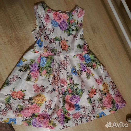 Платье для девочки и куртка