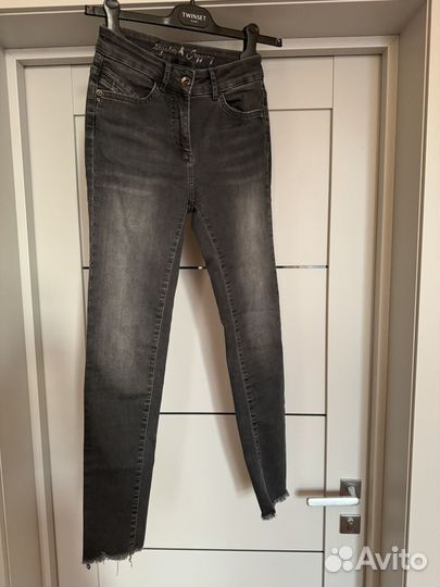 Джинсы серые, размер 25
