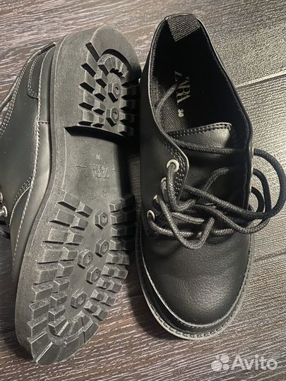 Ботинки туфли zara