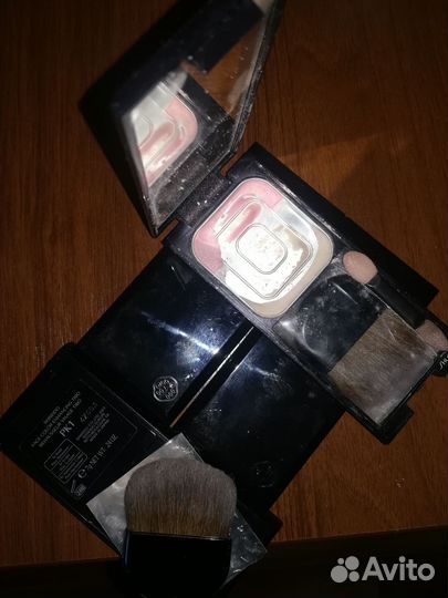 Флаконы от парфюма, румян. Оригинал