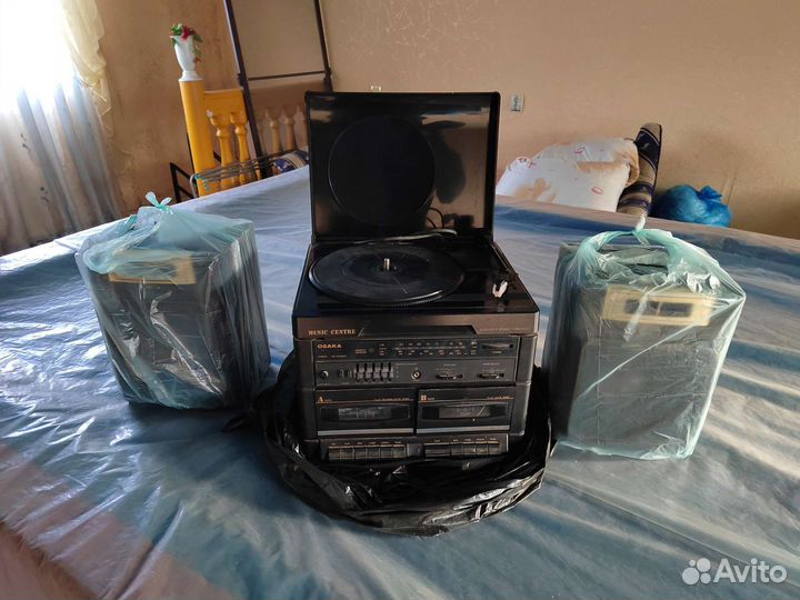 Музыкальный центр