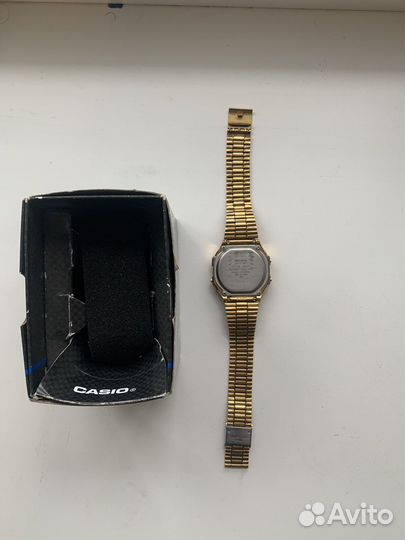 Электронные часы Casio