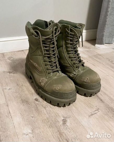 Balenciaga strike