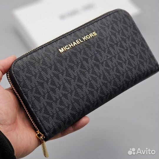 Кошелек Michael Kors