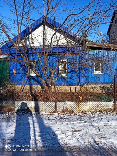 Дом 32 м² на участке 2,8 сот.