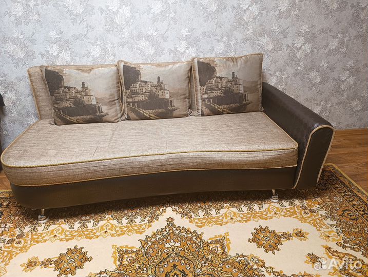 Диван прямой раскладной бу
