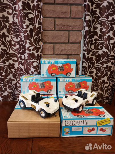 Новая игрушка 