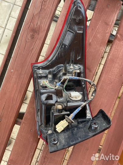 Фонарь задний правый mitsubishi outlander 3 ориг