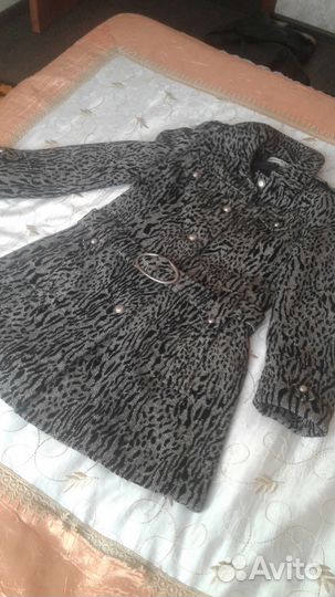 Пальто демисезонное