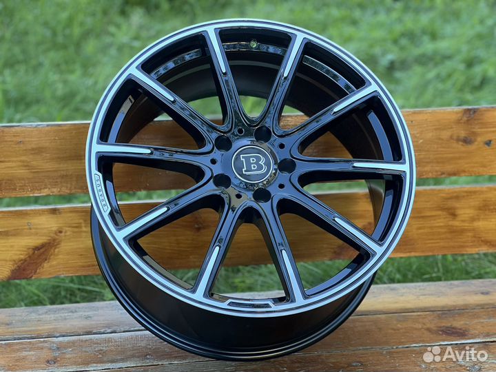 Разноширокие диски Brabus r22 5x112 10/11.5j