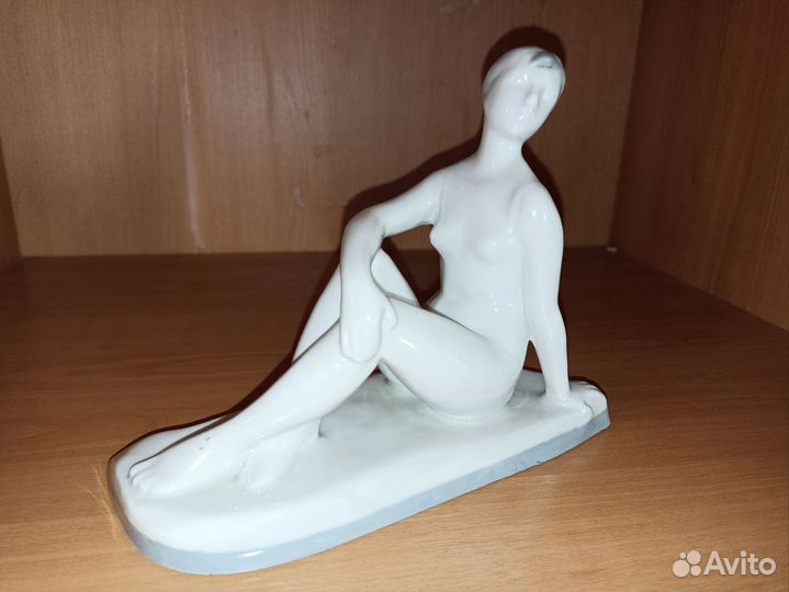 Статуэтка СССР Вербилки купальщица