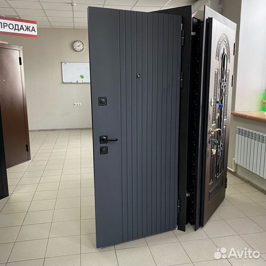 Двери входные новые