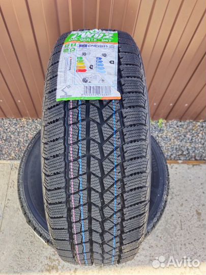 DoubleStar DW02 205/65 R15 94T