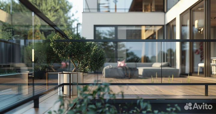 Стеклянное ограждение лестницы на заказ