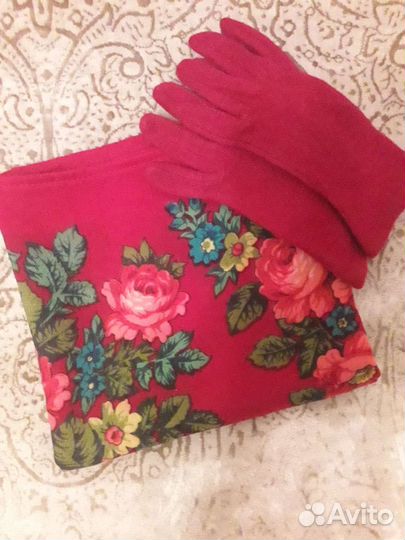 Платок из сундучка