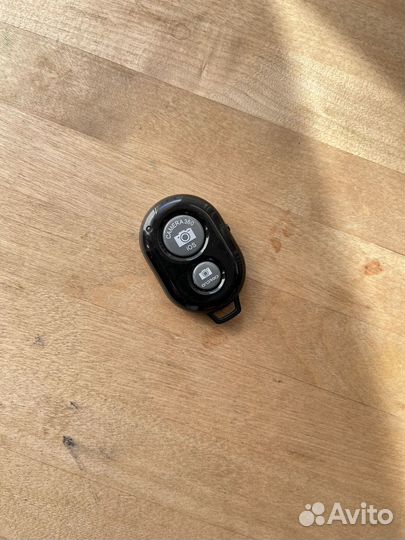 Bluetooth кнопка-затвор