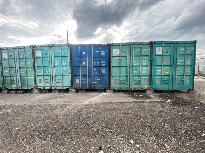 Склад контейнер. Морской контейнер