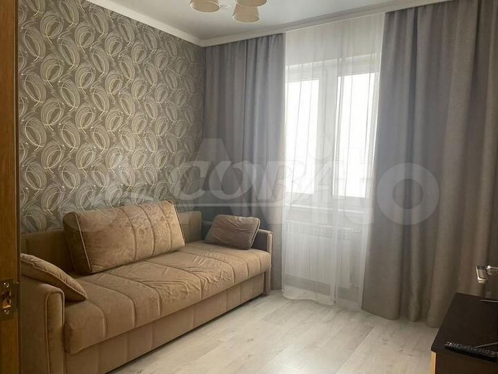 3-к. квартира, 65 м², 10/15 эт.