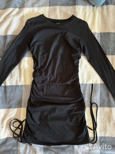 Платье мини черное