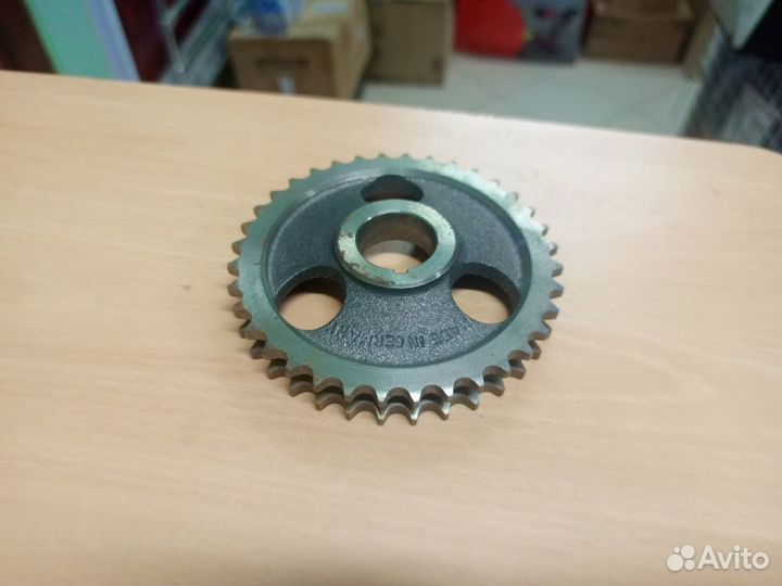 Звездочка распредвала(шестерня)