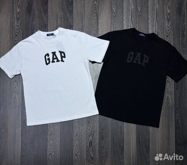 Футболка gap
