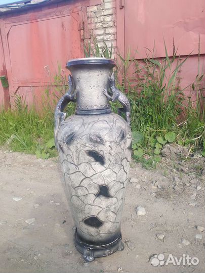 Ваза садовая