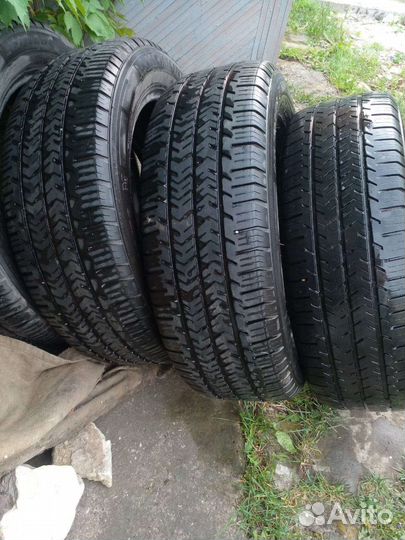 Michelin Agilis 215/60 R17C