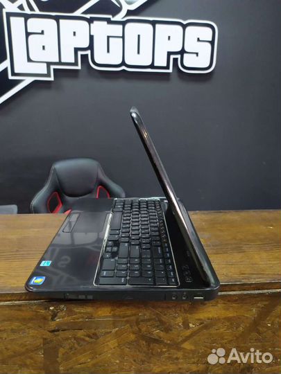 Ноутбук Dell
