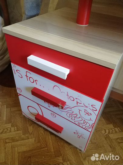 Компьютерный стол