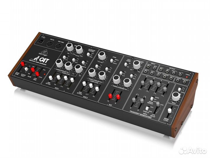 Behringer Cat аналоговый синтезатор