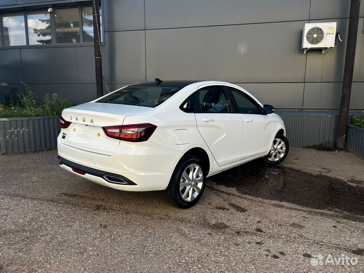 LADA Vesta 1.8 CVT, 2024