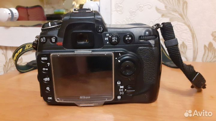 Цифровая фотокамера Nikon D300S