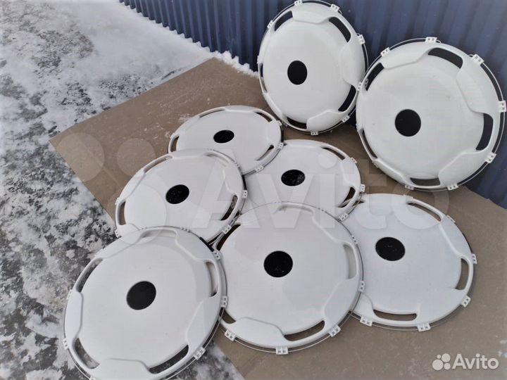 Колпаки 10 шт R 22.5 белые