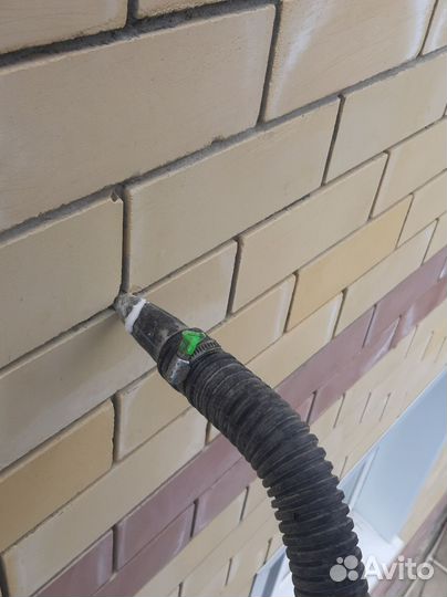 Утепление стен пеноизолом