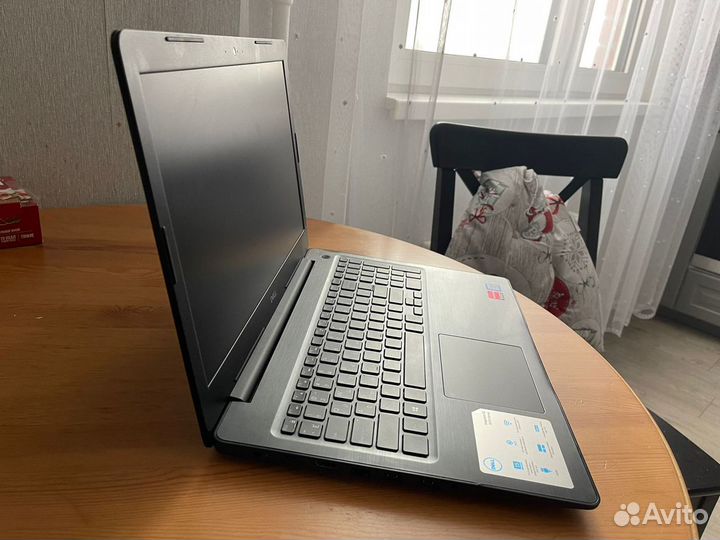 Ноутбук Dell Inspiron 15 p75f001