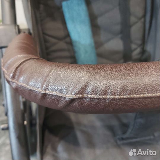 Прогулочная коляска bubago cross air