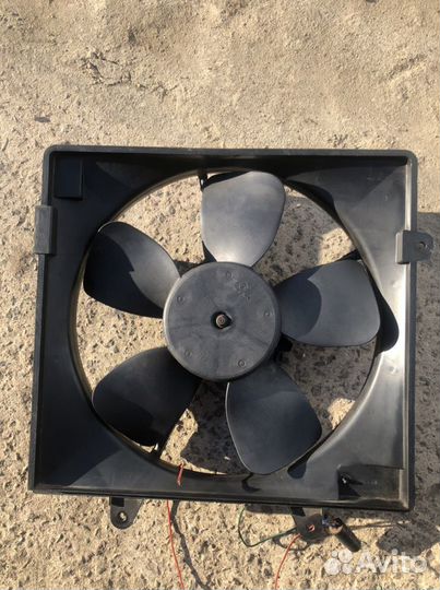 Вентилятор радиатора KiA Karnival I (1999- 2001