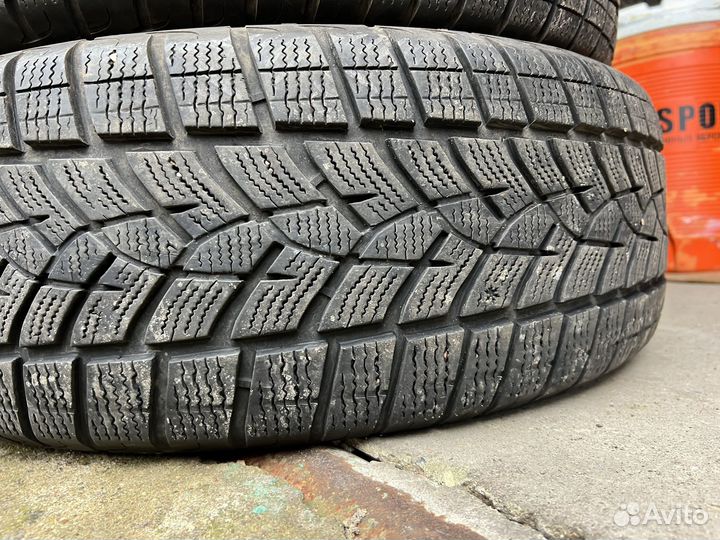 Goodyear UltraGrip Ice SUV Gen-1 235/65 R17 108T