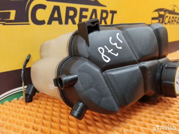 Бачок расширительный Land Rover Freelander 2 L359